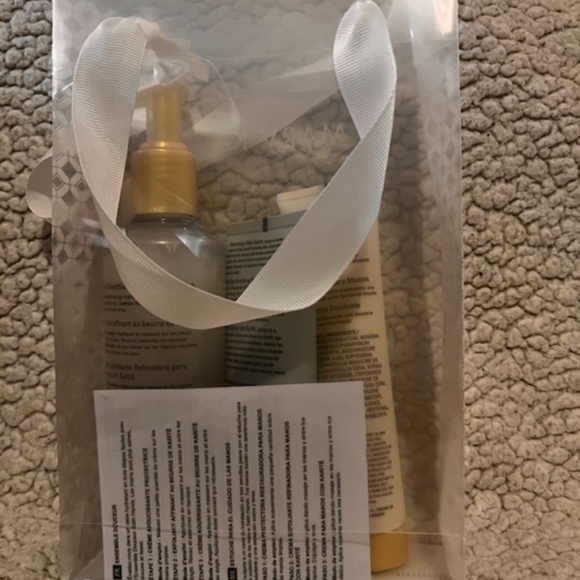 Satin hands Mary kay - Picture 3 of 3